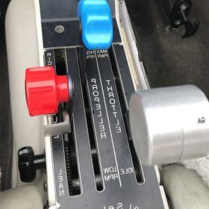DA40 Throttle Mixture Controls